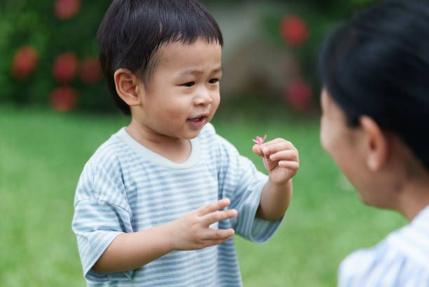 Echolalia Sampai Umur Berapa Normalnya Yuk Cari Tahu Di Sini